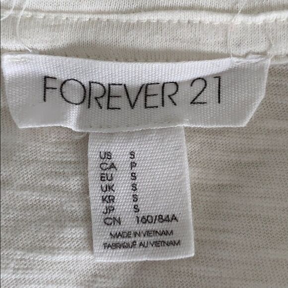 Forever 21 short sleeve tee- size S - Picture 3 of 3